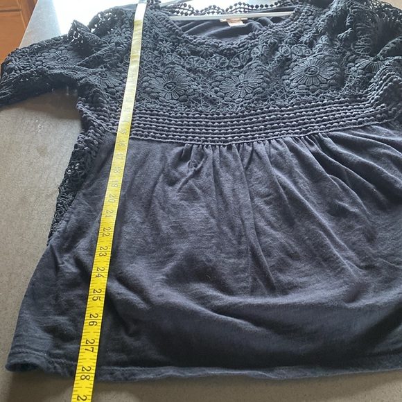 Sundance Black Crochet Top - Picture 4 of 5